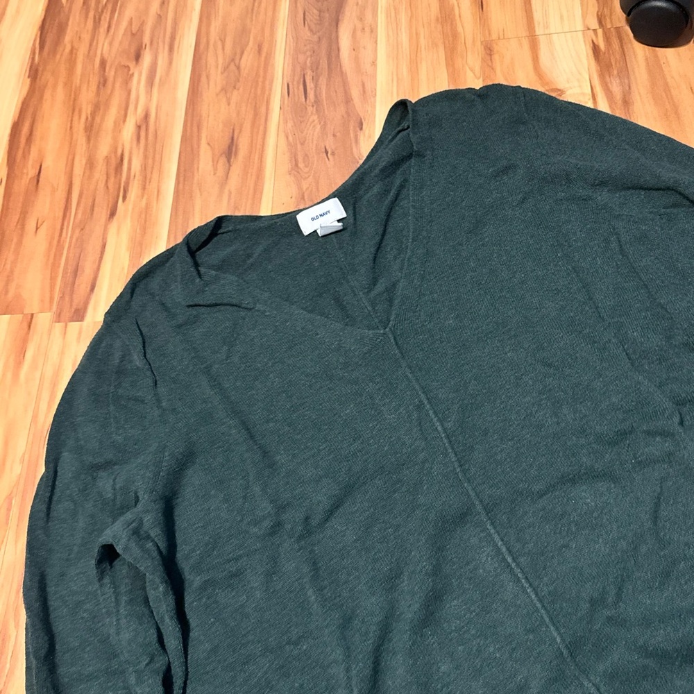 Old Navy | Dark Green V-Neck Sweater